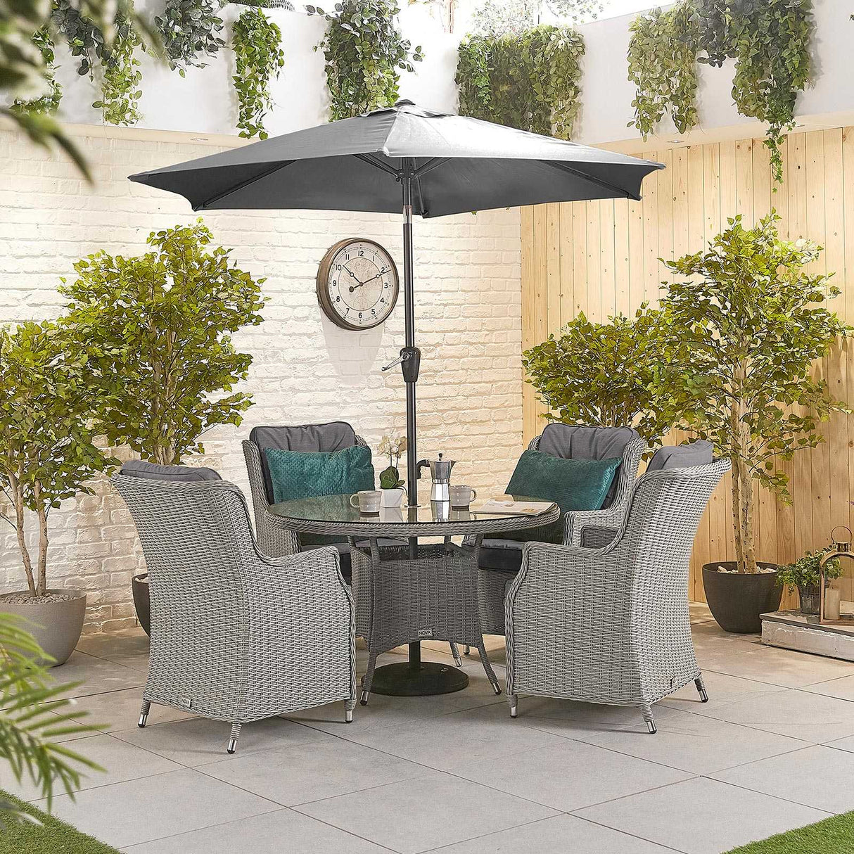 Thalia 4 Seat Round Dining Table