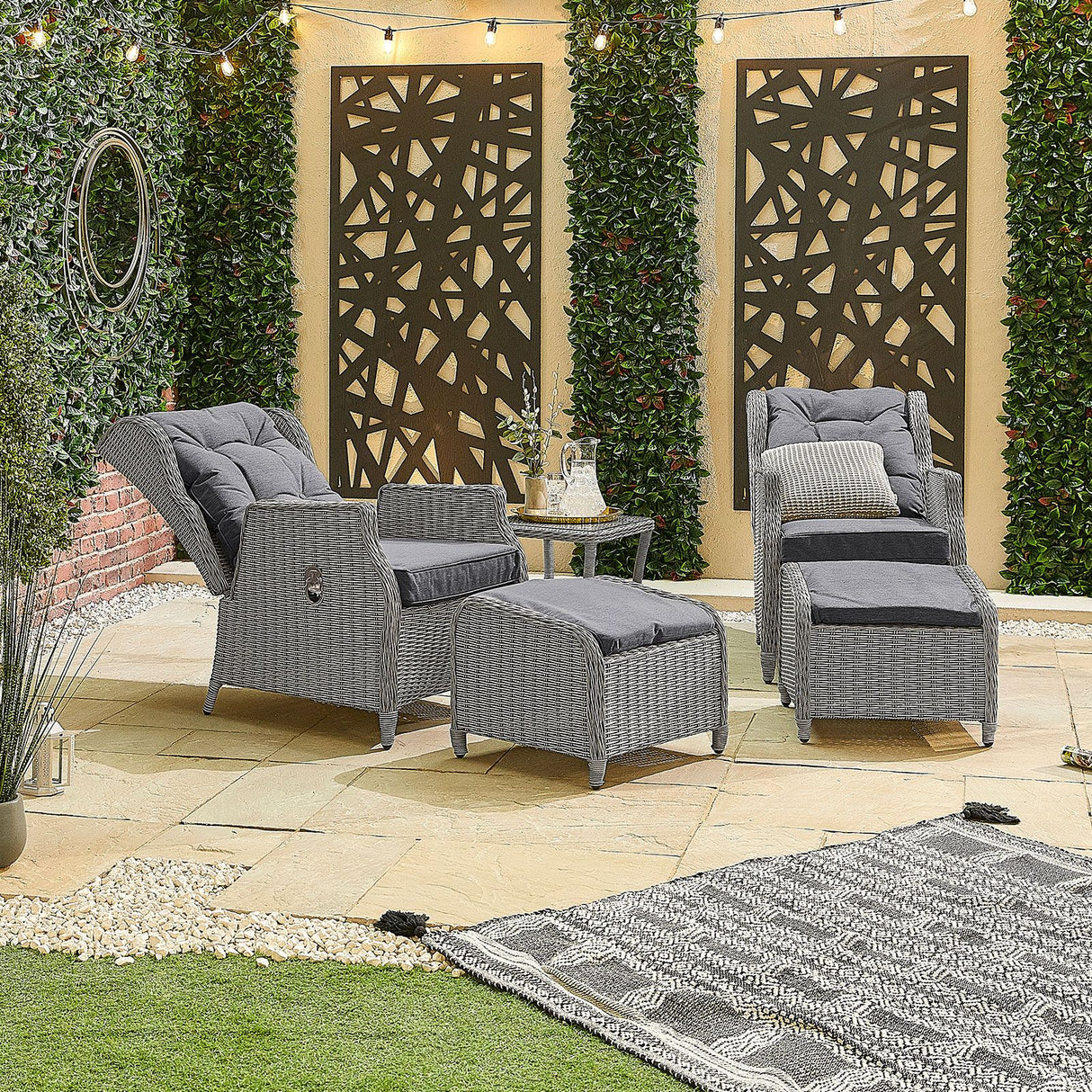Nova Skylar Reclining Set