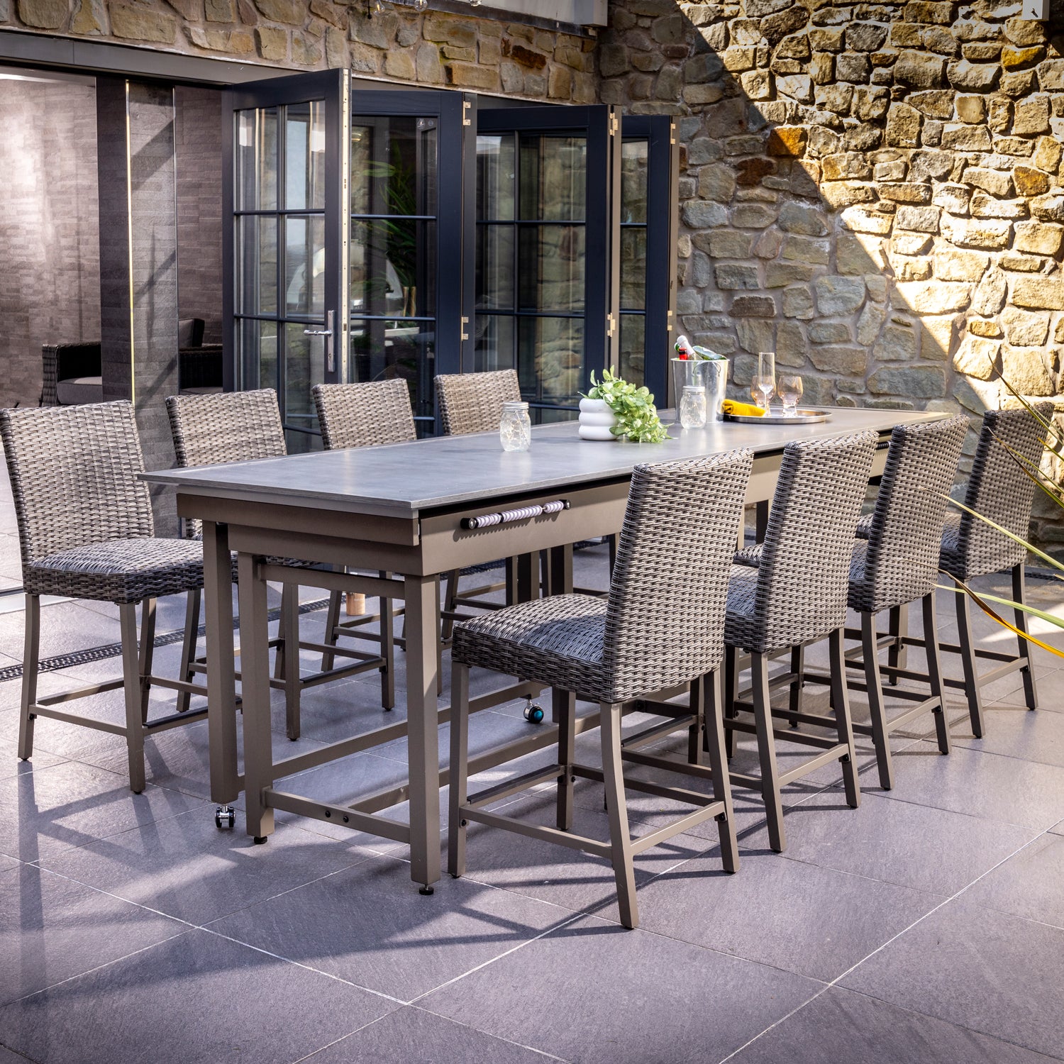 Restaurant Patio Patio Near Me Open Now Places To Eat Near Me